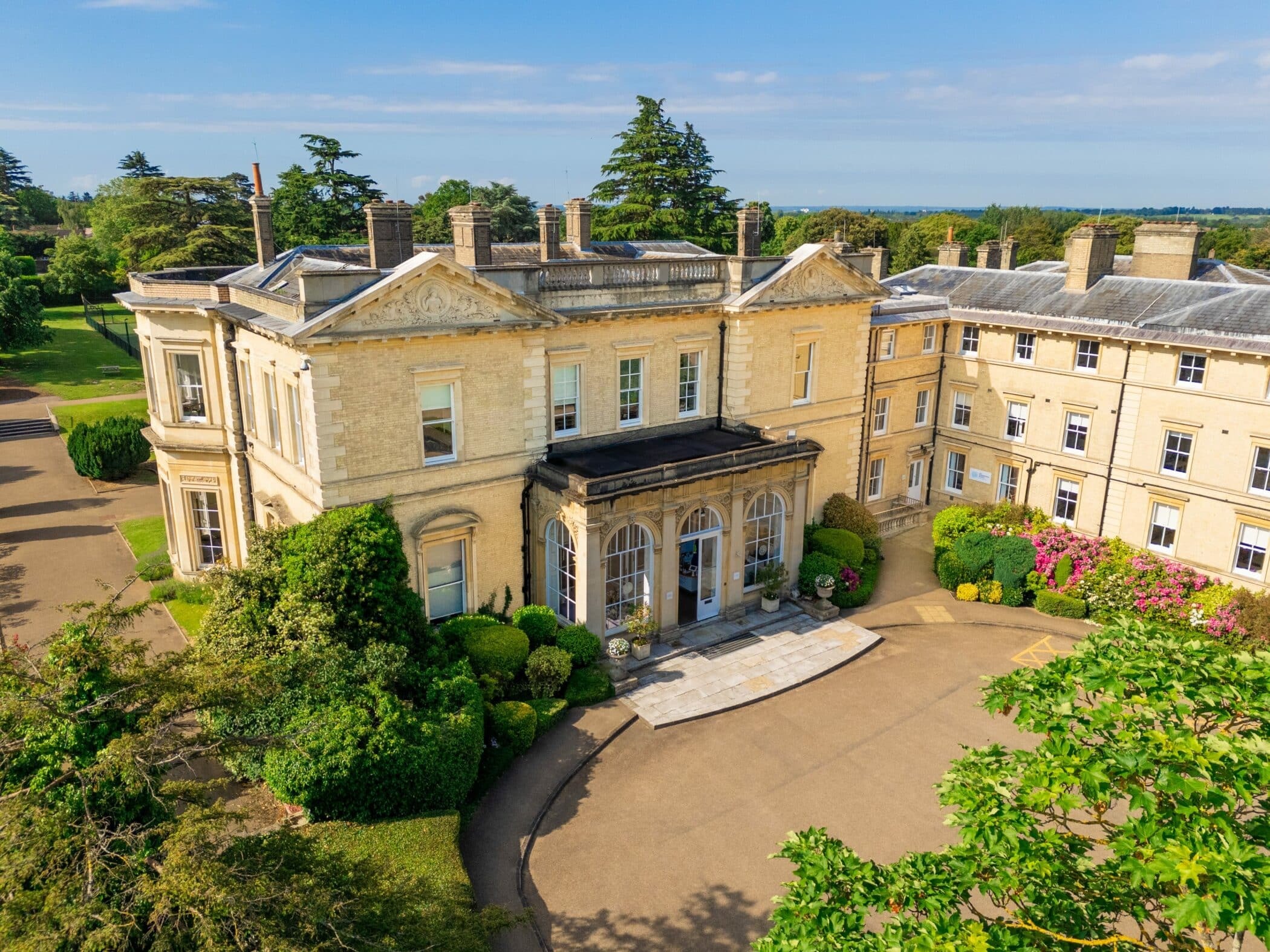 Aerial exterior view of Hillingdon Court and the ACS Hillingdon campus