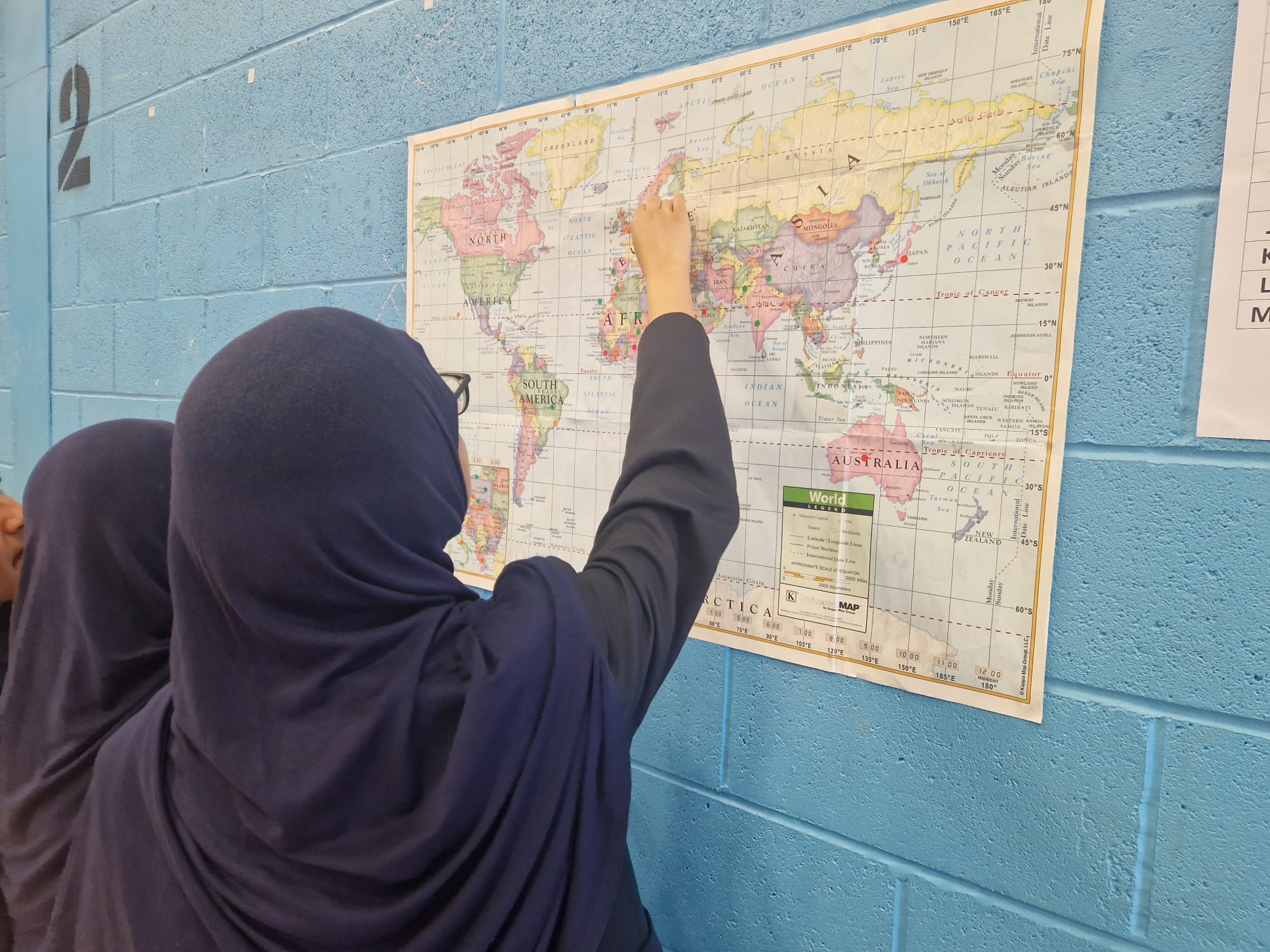 Al Islah pupils completing a geography activity during a college discovery day