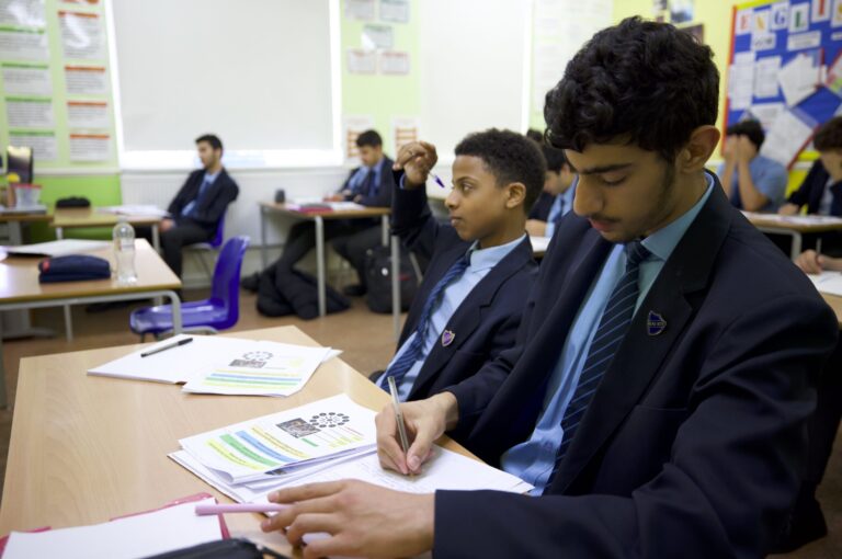 Learning spaces at Al-Sadiq School
