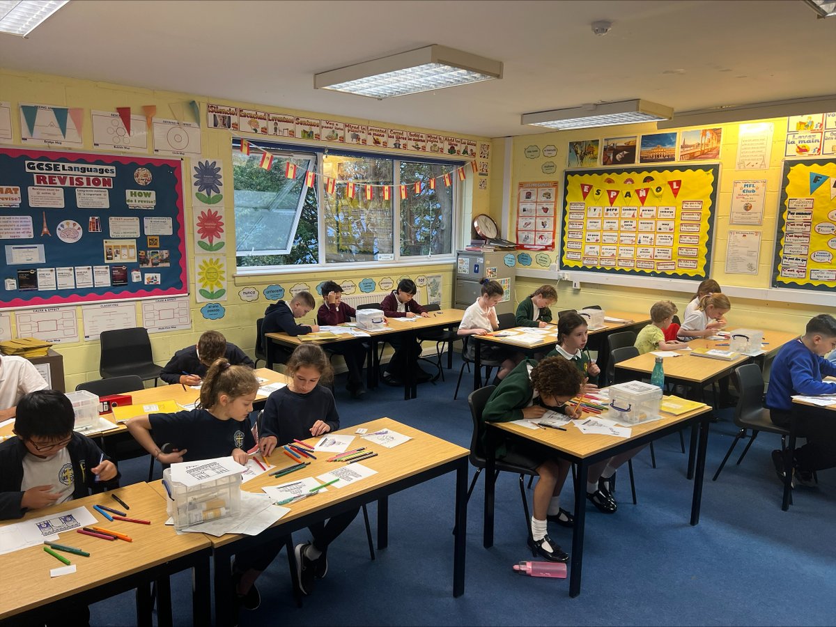 Campus view of Barton Court Grammar School