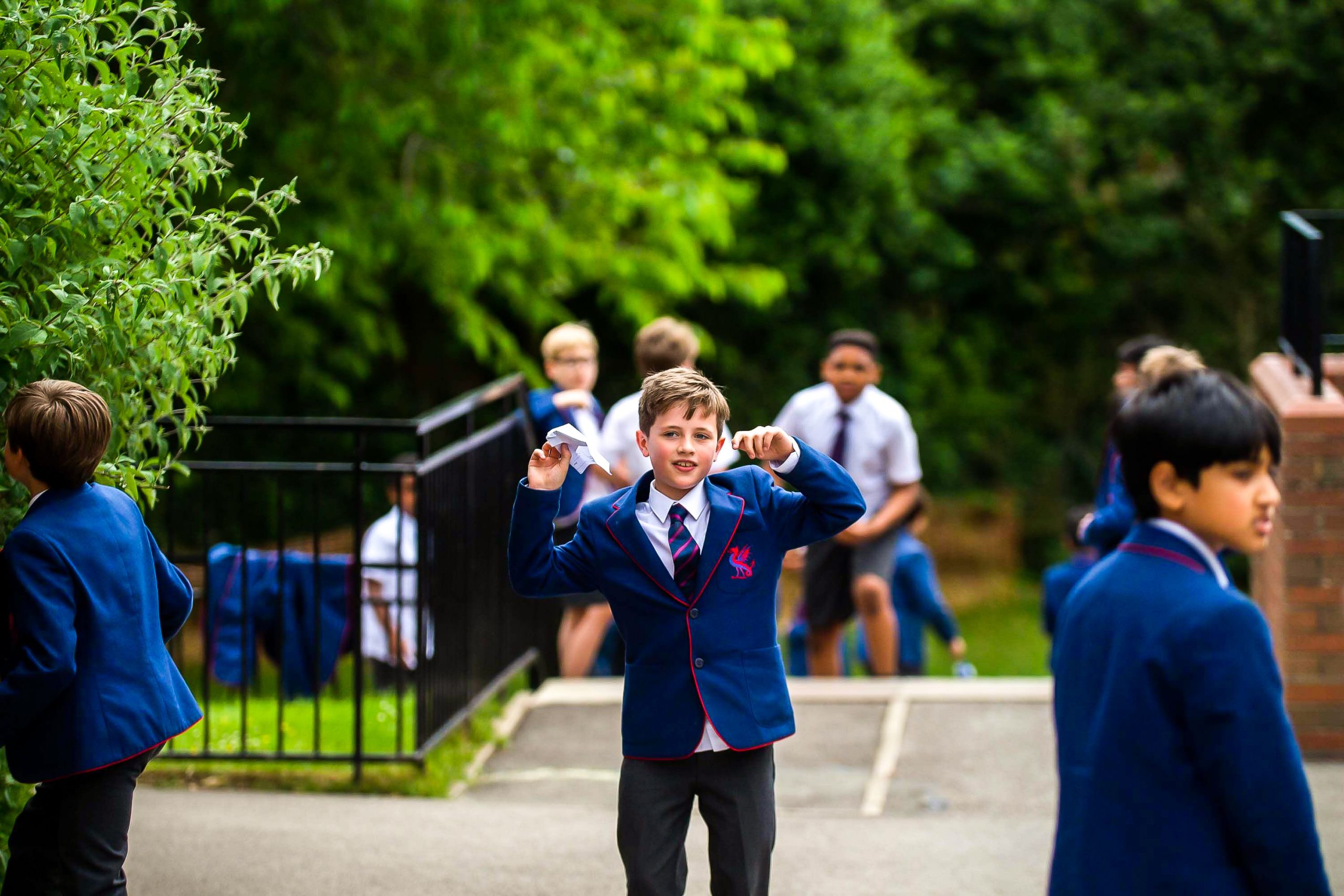 Birkdale School school image