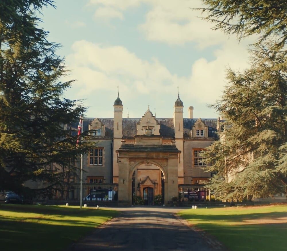 Campus view of Bredon School