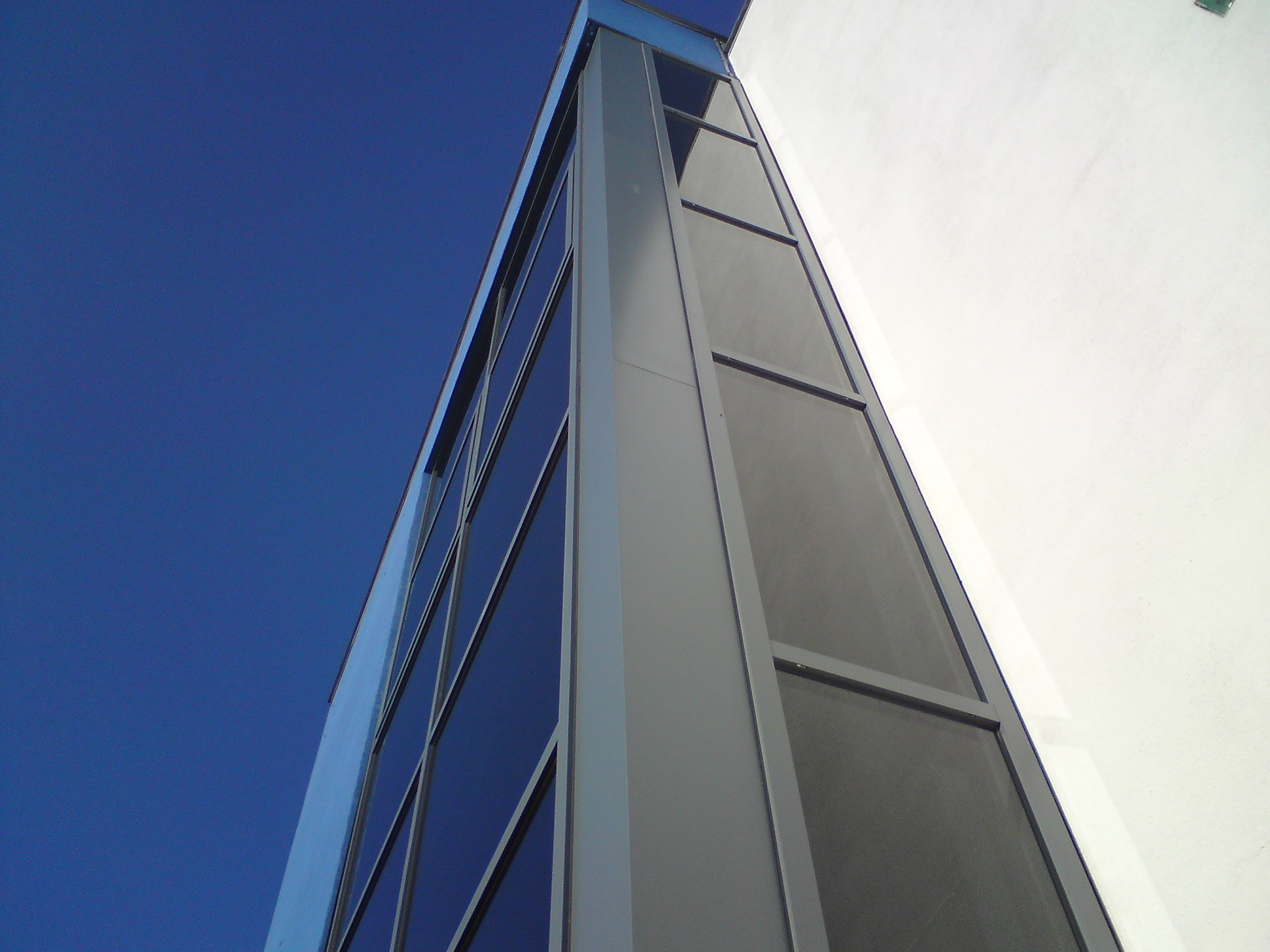 Exterior of Chislehurst and Sidcup Grammar School