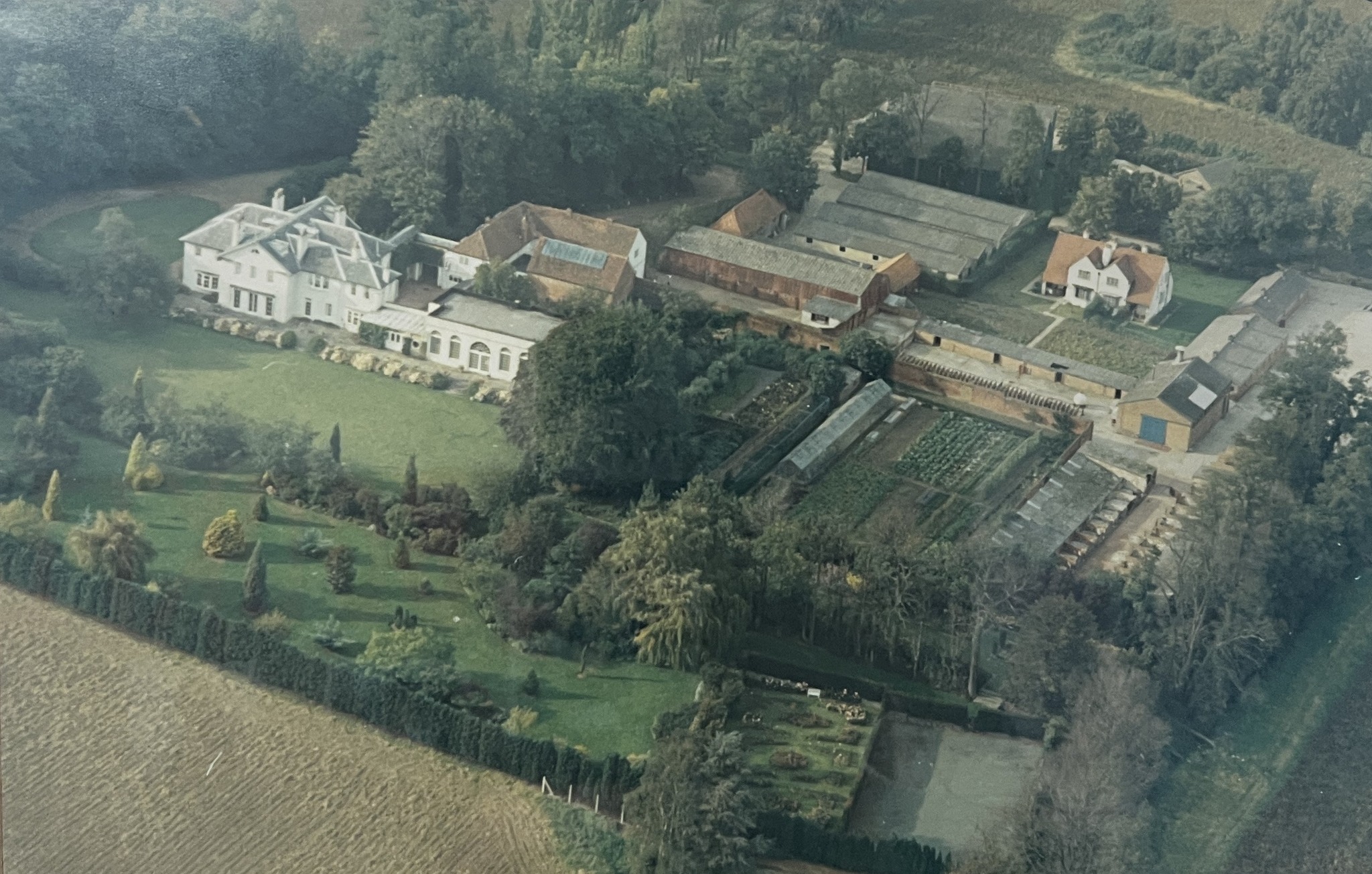 Exterior of Coopersale Hall School