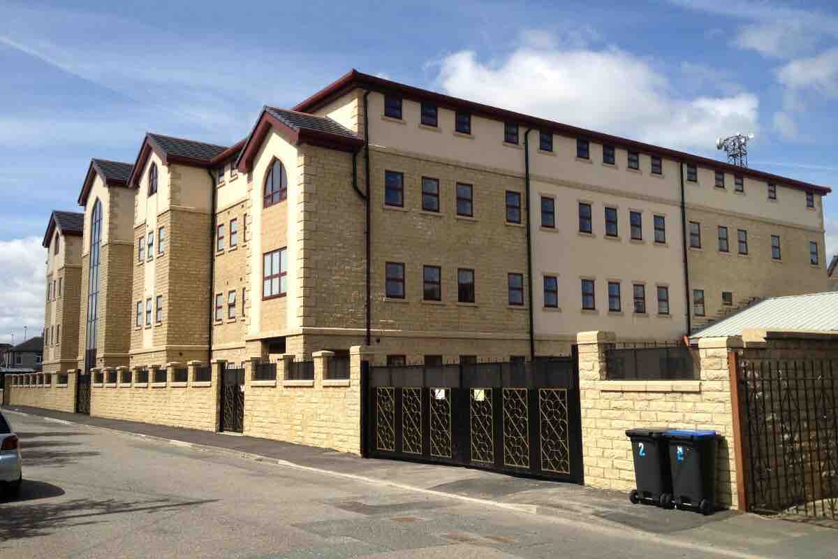 Exterior of Darul Uloom Dawatul Imaan