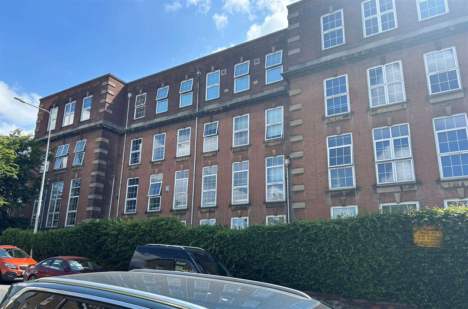 Dover Grammar School for Girls school building exterior