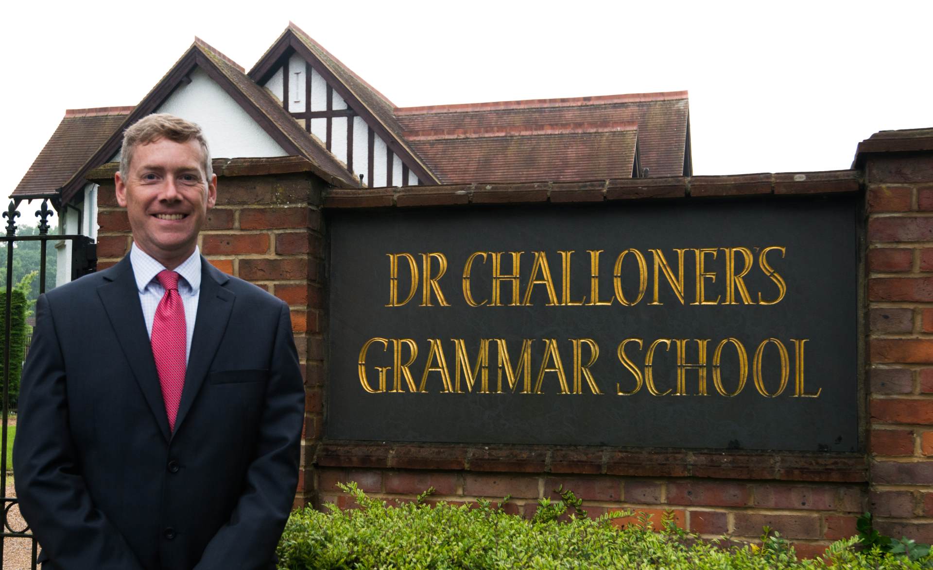 Dr Challoner's Grammar School exterior