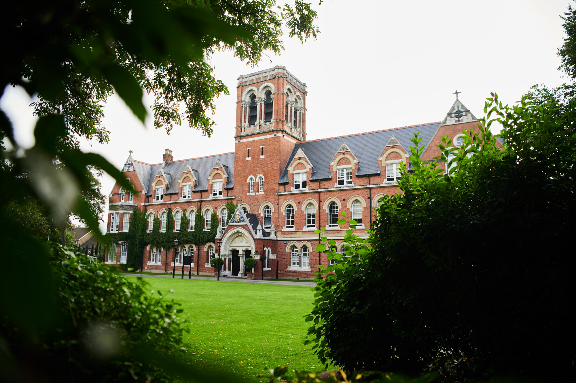 Campus view of Emanuel School