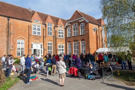 Exterior of Emmanuel Christian School