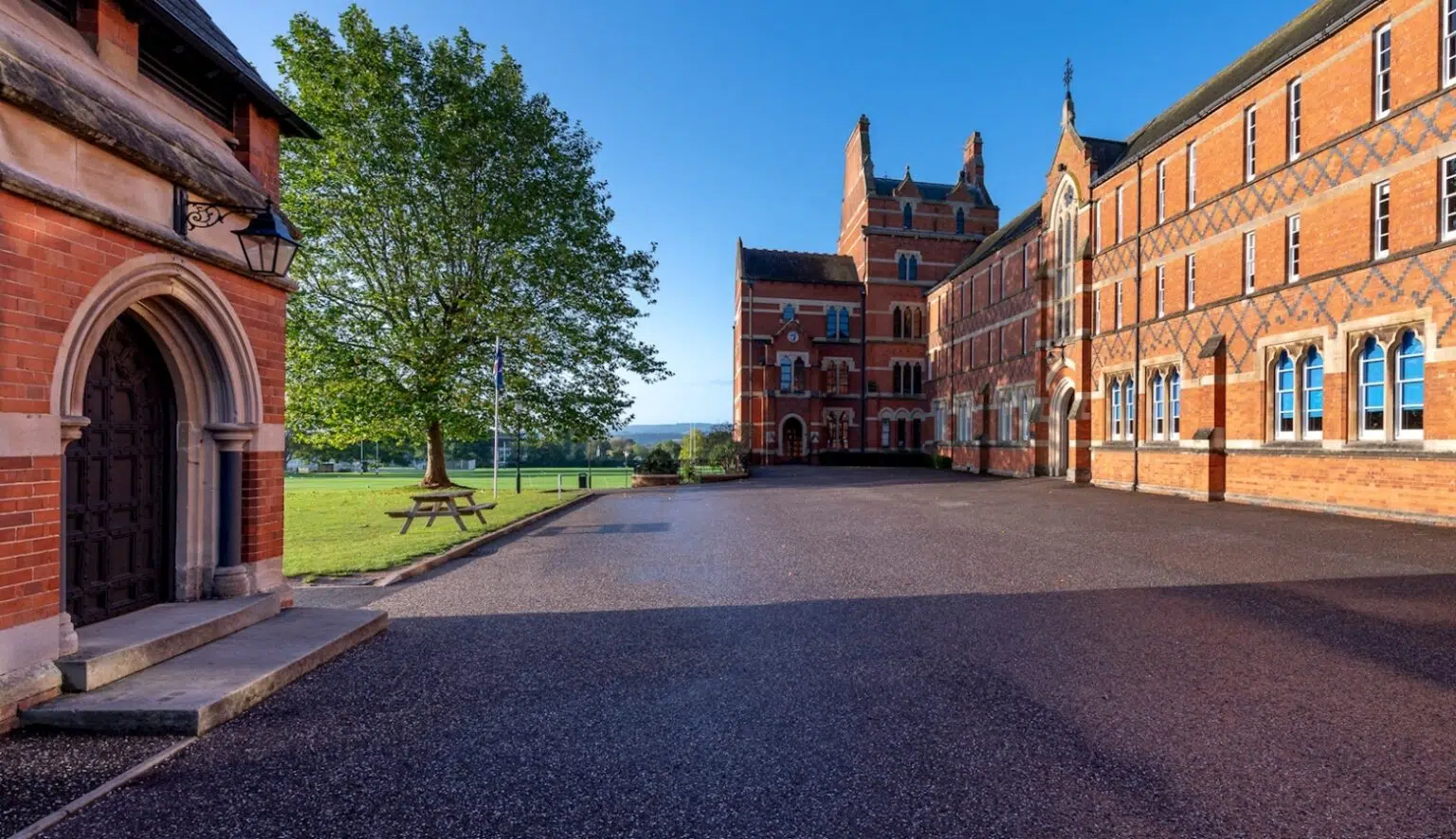 Exterior of Exeter School
