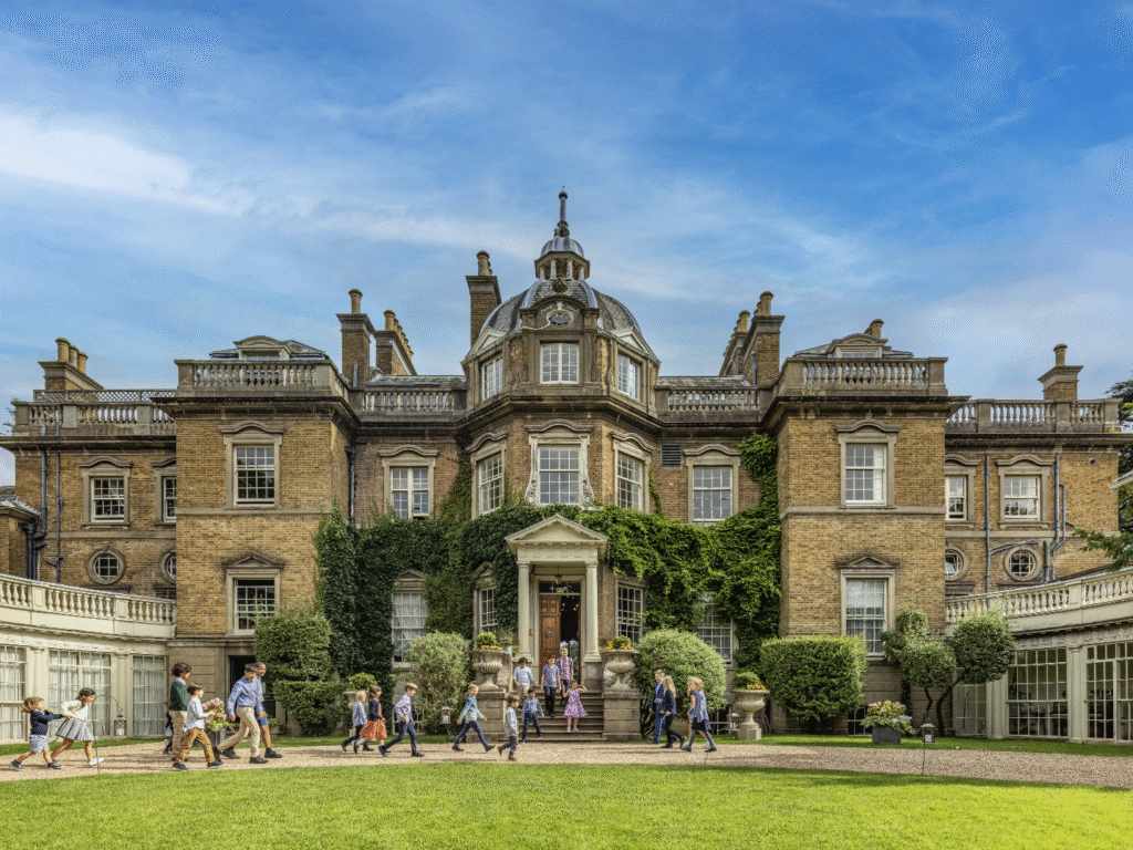 Exterior of Hampton Court House