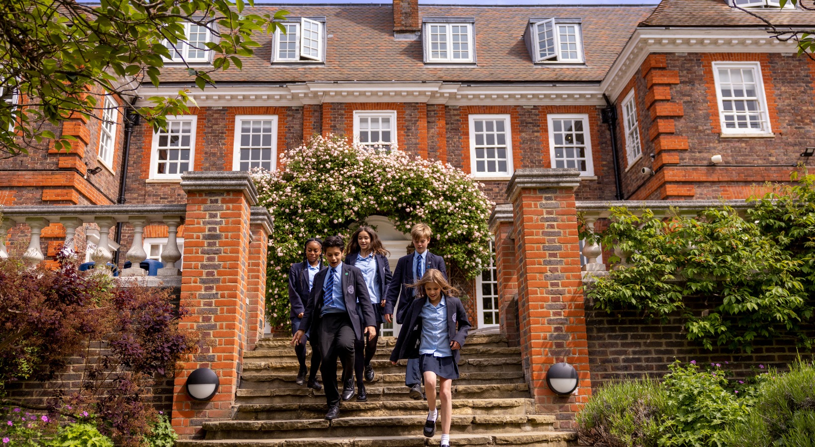 Exterior of Ibstock Place School