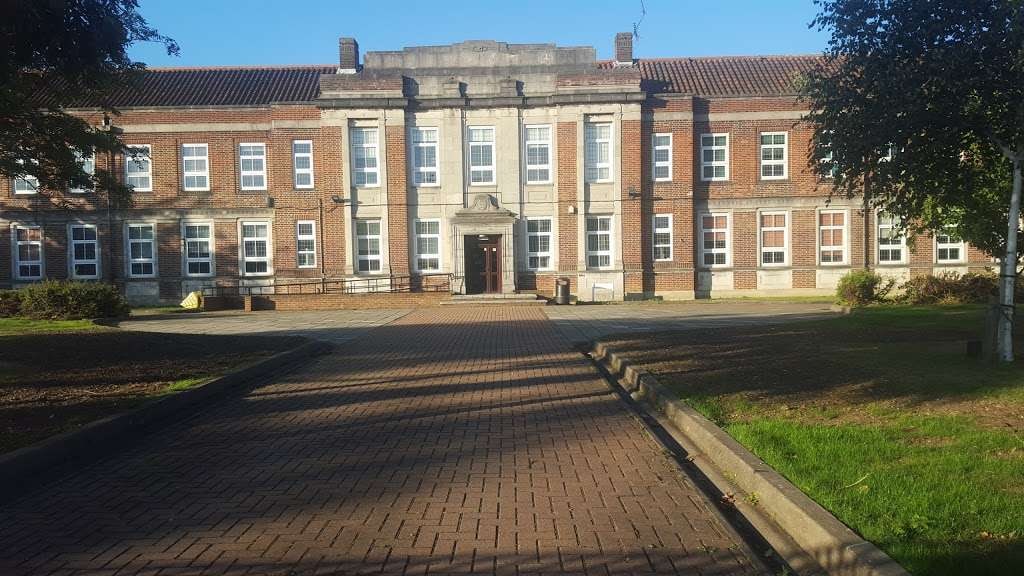Ilford County High School school building exterior