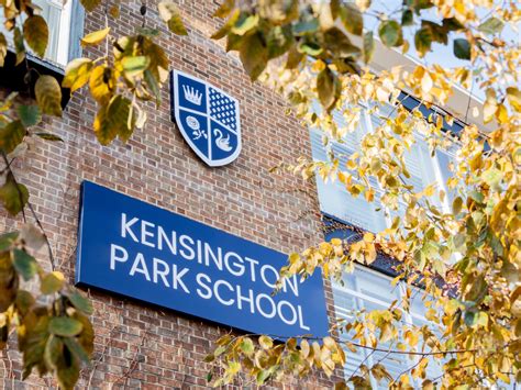 Kensington Park School sign