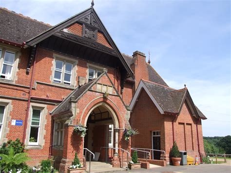 Exterior of Kent College Pembury