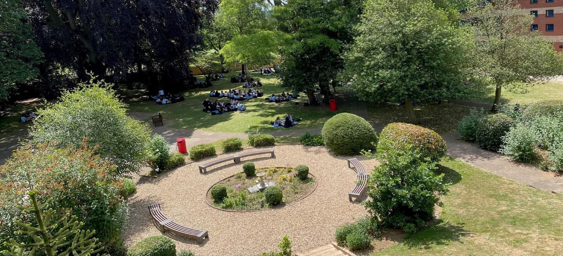 Kesteven and Grantham Girls School garden
