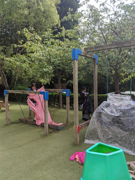 Outdoor play at Leicester High School for Girls