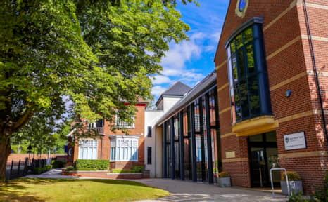 Exterior of Lincoln Minster School