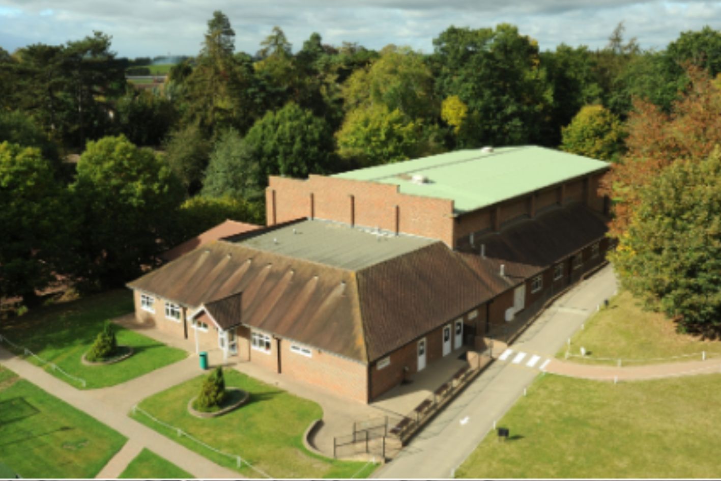 Exterior of Lingfield College