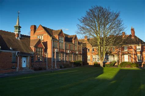 Exterior of Loughborough High School