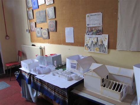 Classroom project work at Norwich Steiner School