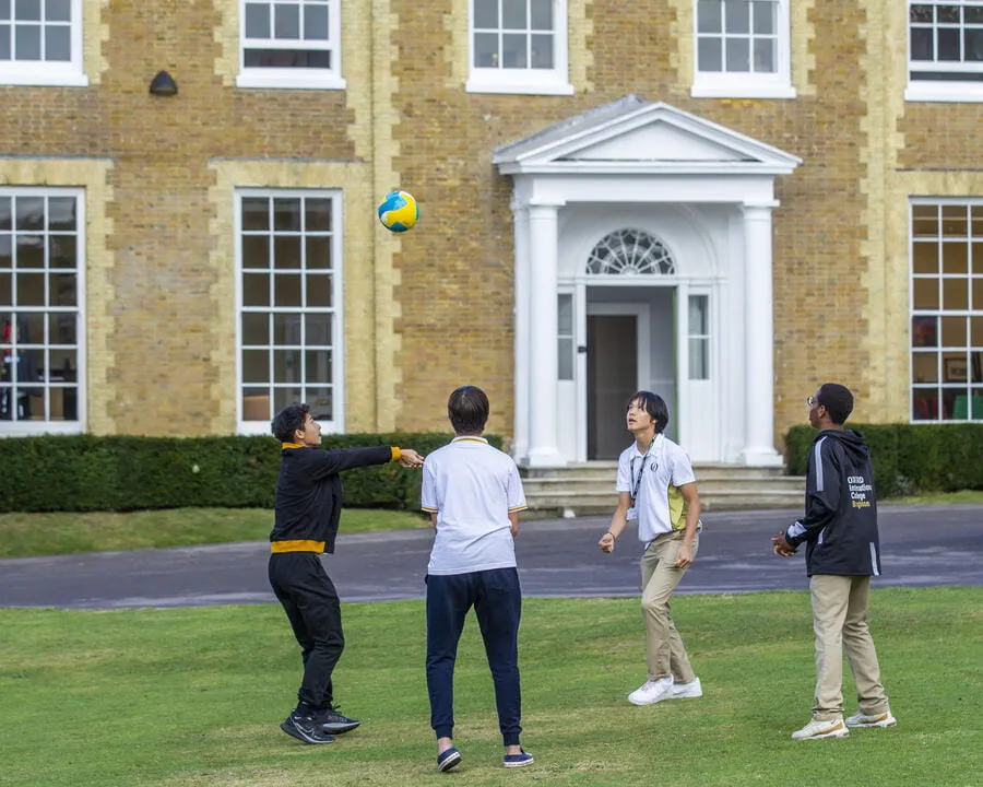 Exterior of Oxford International College, Brighton