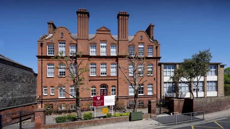 Front of Portsmouth High Senior School