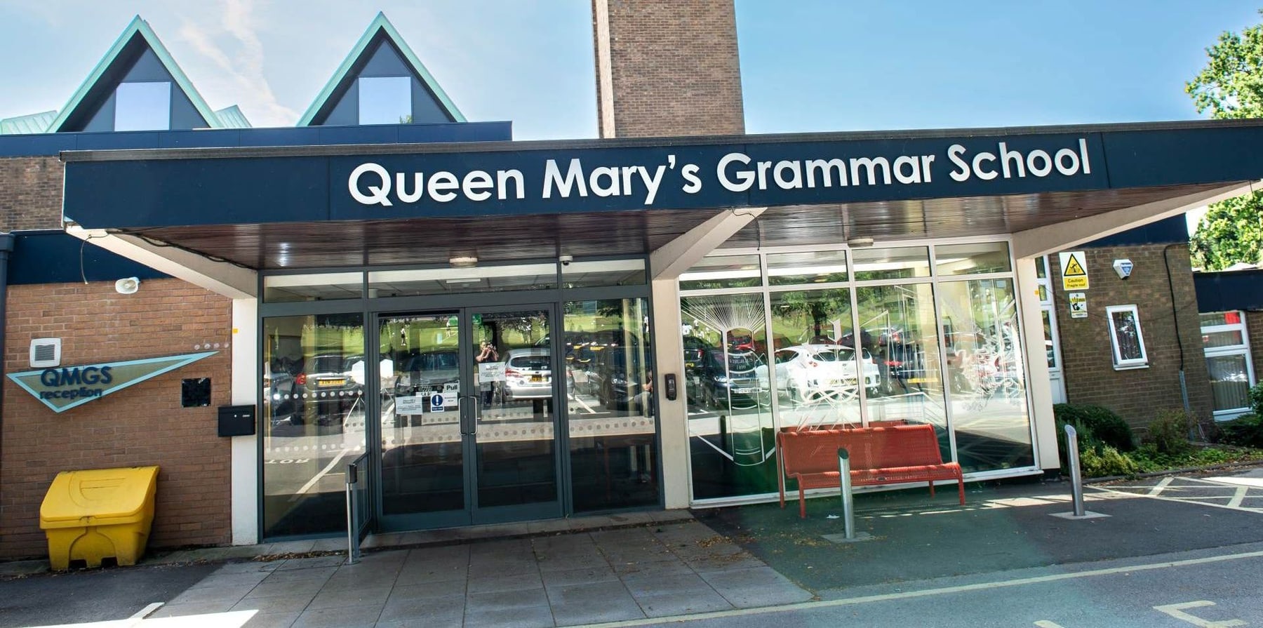 Queen Marys Grammar School entrance