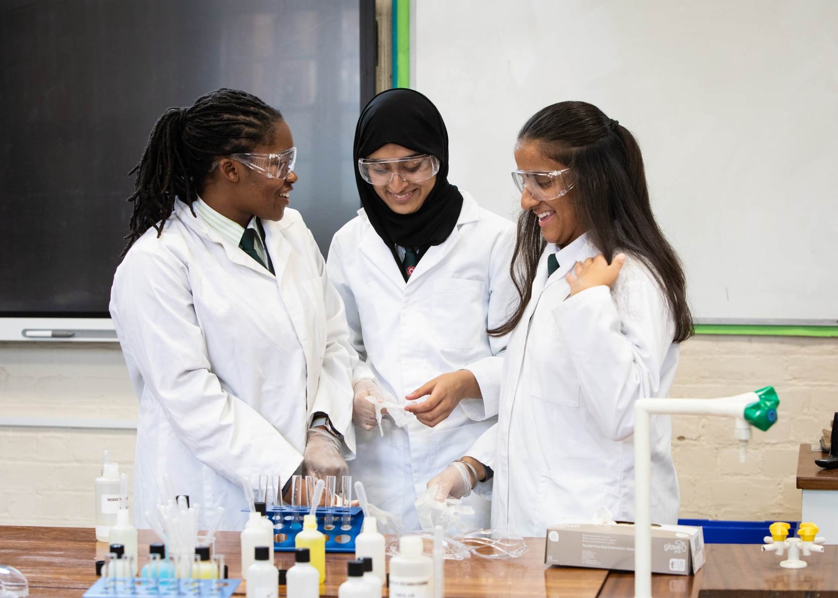 Queen Marys High School science lesson