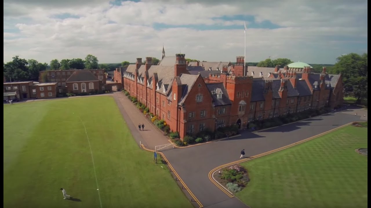 Exterior of Ratcliffe College