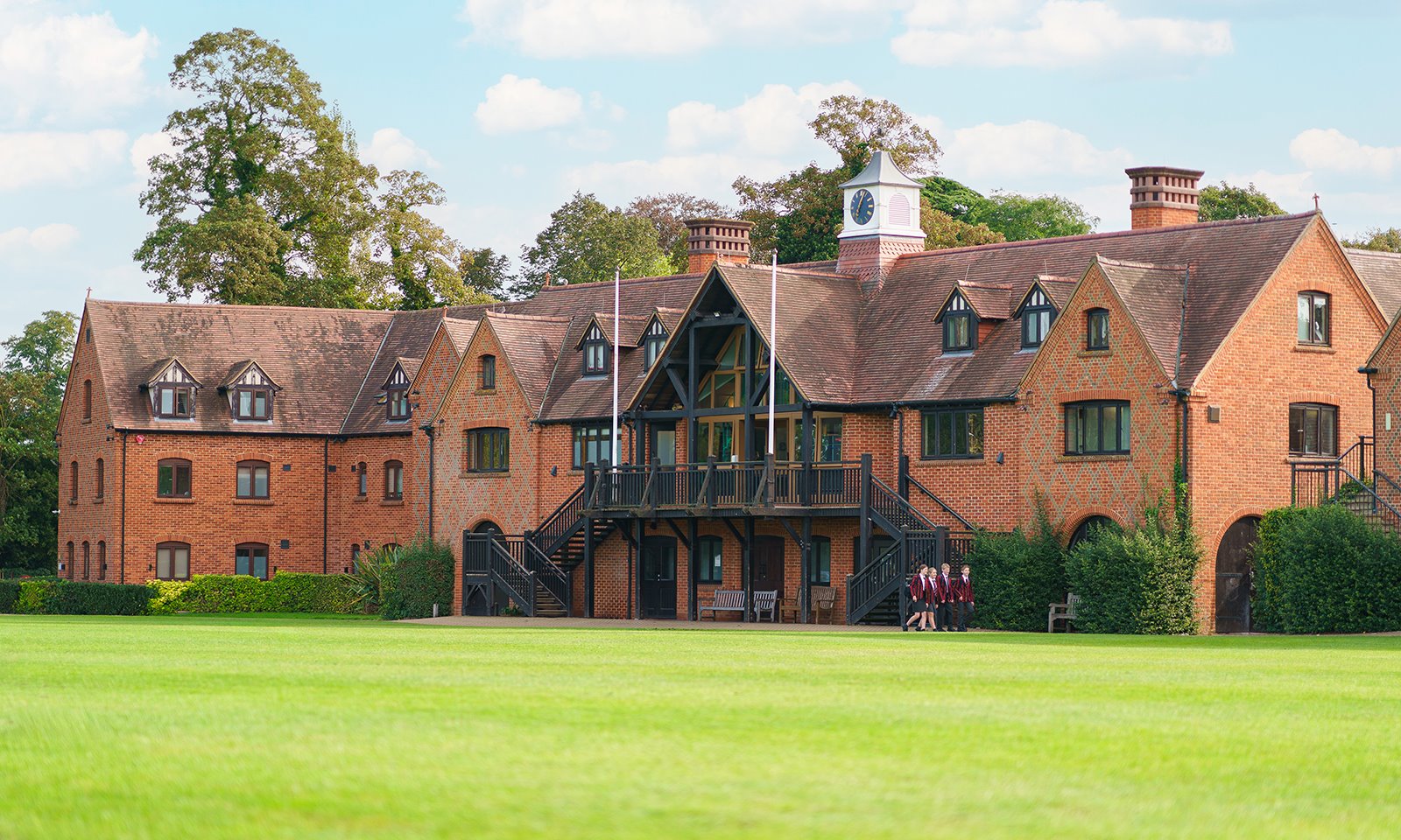 Exterior of Shiplake College