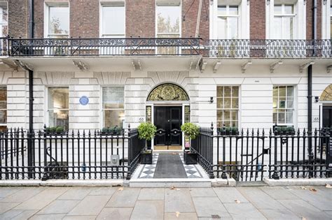Exterior of Southbank International School Westminster