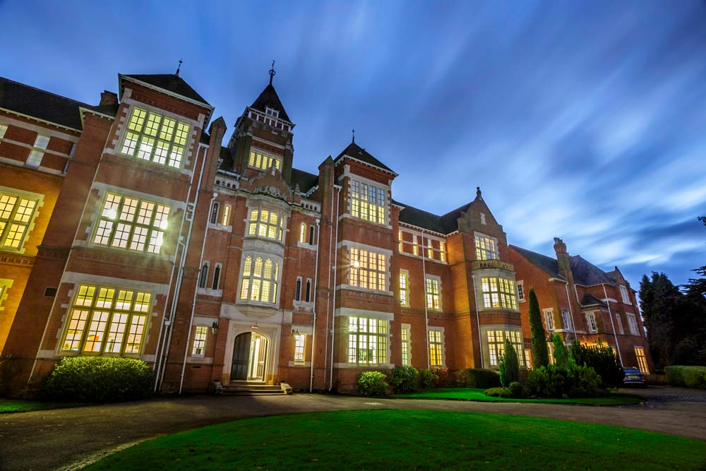 Exterior of Warwick School