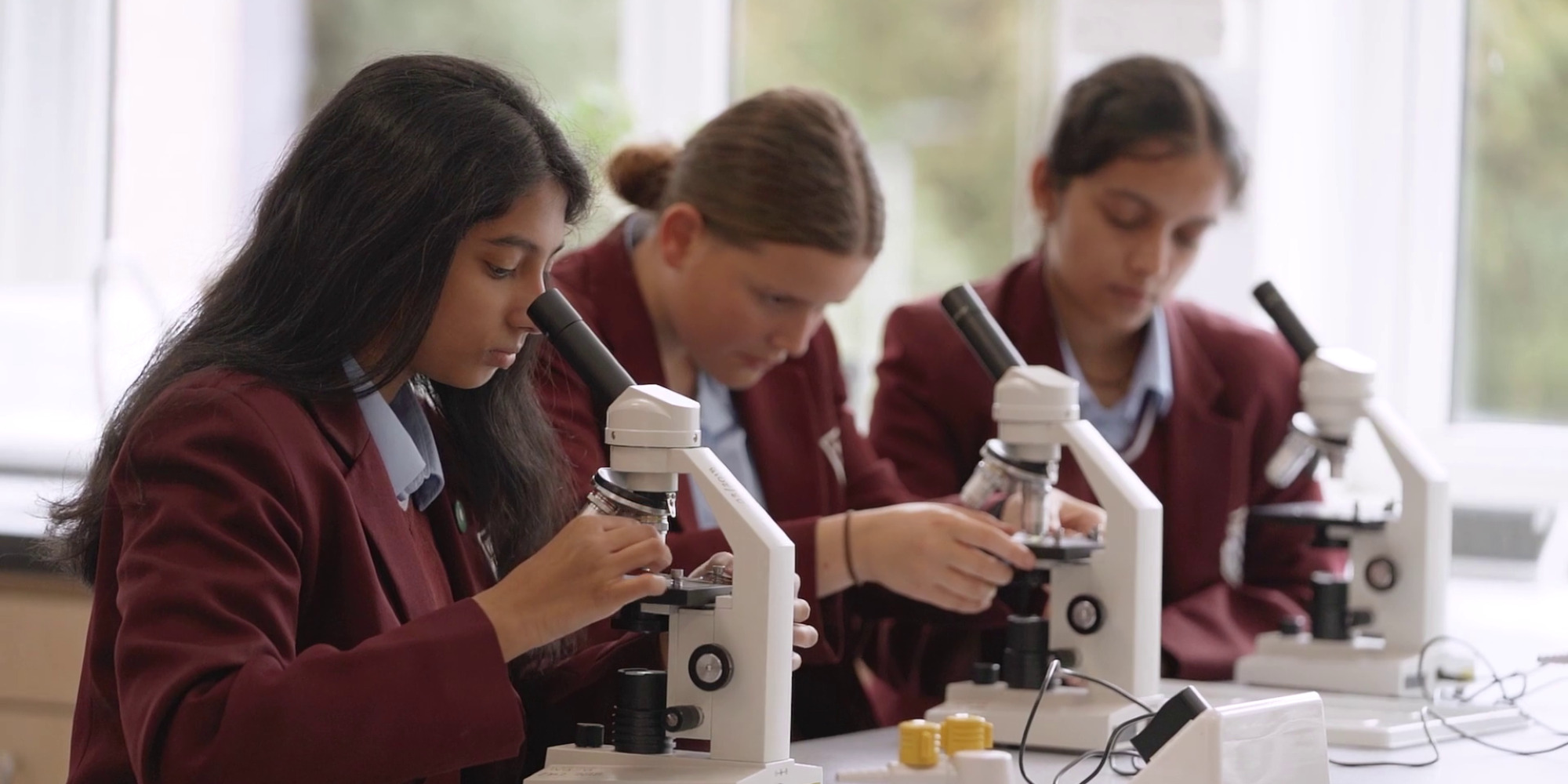 Wilmington Grammar School for Girls science lesson